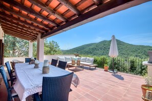 Outdoor dining - Villa una mattina - ideal villa to enjoy a family vacation in a quiet area (Calonge)