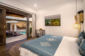 Desk, iron/ironing board, free WiFi, bed sheets - Villa Moju in Canggu (Canggu)