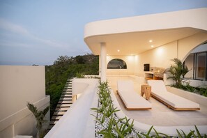Terrace/patio - Villa Ohana in South Kuta (South Kuta)