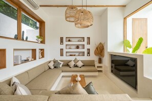TV, offices - Mr    Mrs  W Bingin in Kecamatan Kuta Selatan (Kecamatan Kuta Selatan)