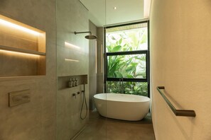 Hair dryer, towels - Villa Moon in Pererenan (Pererenan)