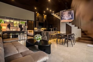 TV, offices - Umayam Luxury Townhouse 6 (Pererenan)