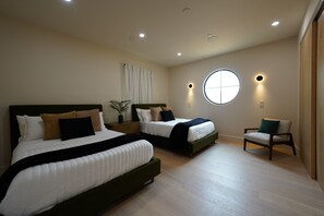 Room - Spacious 4-bedroom house in fantastic San Pedro with AC (San Pedro)