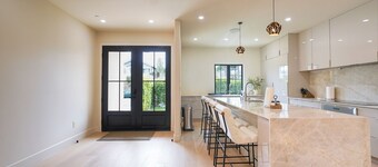 Spacious 4-bedroom house in fantastic San Pedro with AC