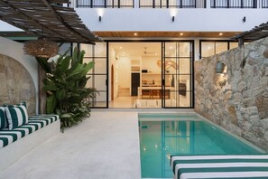 Pool - Villa Kaia in Kecamatan Kuta Utara (Kecamatan Kuta Utara)