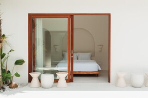 Desk, iron/ironing board, free WiFi, bed sheets - Villa Sari 2 in Bingin Beach (Bingin Beach)