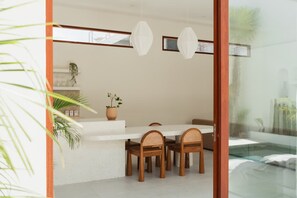 Dining - Villa Sari 2 in Bingin Beach (Bingin Beach)