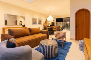 TV - Villa Santai Santai in Kuta Utara (Kuta Utara)