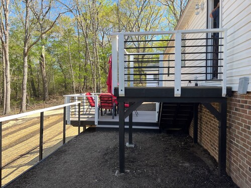 Pet friendly remote rural retreat in New Hill, NC. Very peaceful