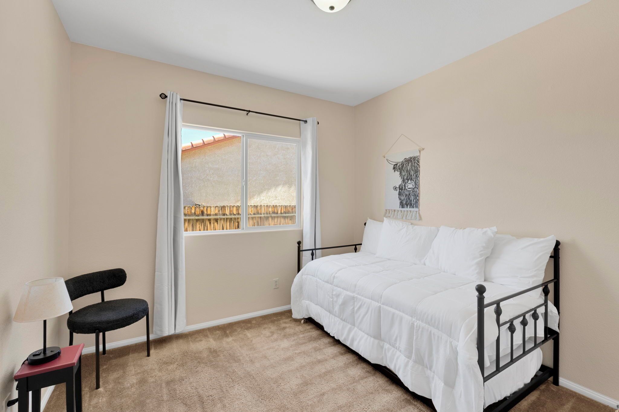 3 bedrooms, iron/ironing board, free WiFi, bed sheets