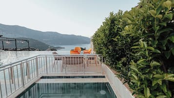 Piscina stagionale all'aperto
