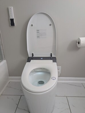 Shower, bidet, towels, soap - Private 3BR Retreat w/ Large Yard, Den & Enclosed Patio in Greensboro (Greensboro)