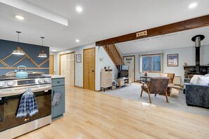 Interior - Waterville Estate Retreat - Pools and Amenities (Campton)