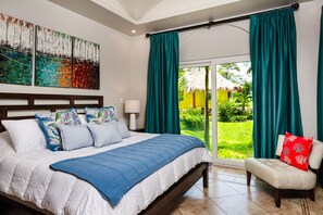 2 bedrooms, WiFi - Beautiful Condo in the Hotel Tamarindo Diria Beach Resort (Tamarindo)