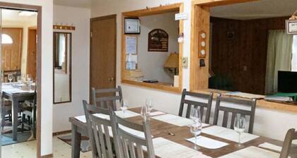 3 bedroom Townhome in West Yellowstone, perfect for families!!!