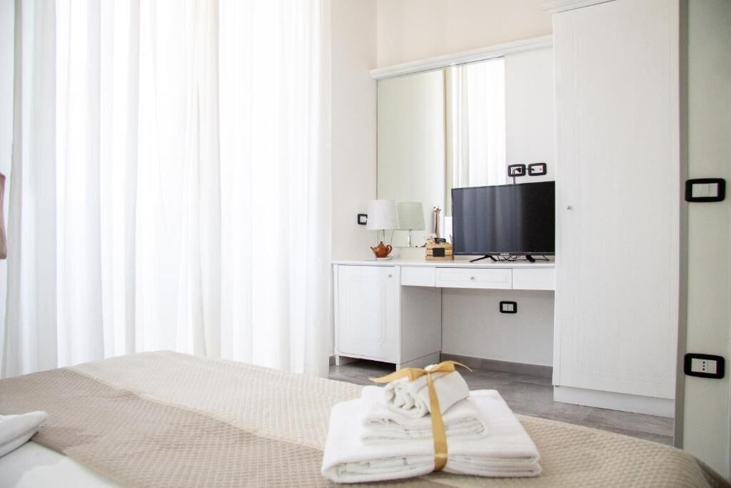 Doppelzimmer, Balkon, Stadtblick