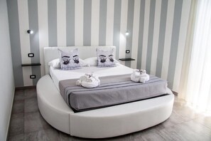 Deluxe-Doppelzimmer, Balkon, Stadtblick