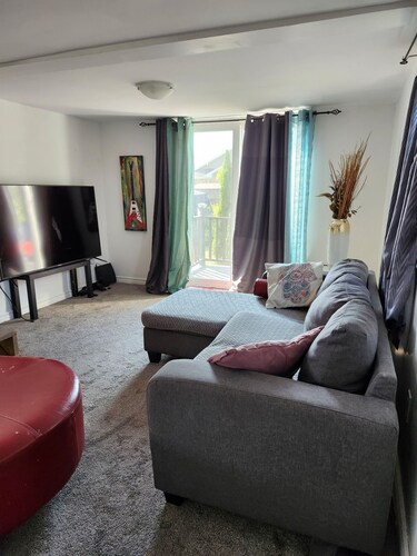 Waterfront Home In Popular West End With Rooftop Patio!