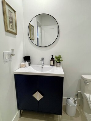 Bathroom - Dream House near Coral Gables & Coconut Grove (Miami)