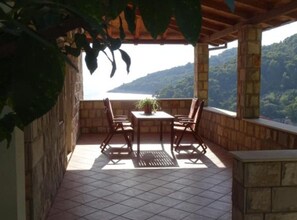 Outdoor dining - Villa Azure Saplunara - One bedroom apartment Romana (Saplunara)