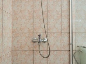 Shower, hair dryer, towels - Villa Azure Saplunara - One bedroom apartment Marta (Saplunara)