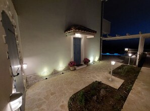 Property grounds - Villa Mediterranea SeaView Primošten - Four bedroom Villa (Primosten)