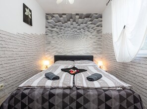 Internet, bed sheets - Superior Two Bedroom Apartment with Terrace (Vir)
