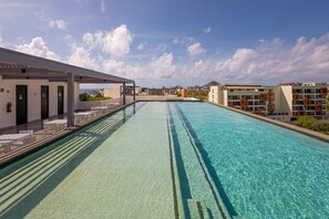 Pool - Family-Friendly oasis with pool and steps from Medano Beach (Cabo San Lucas)
