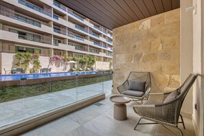 Terrace/patio - Peaceful condo with resort pool, high-speed WiFi & relaxing outdoor space (Cabo San Lucas)