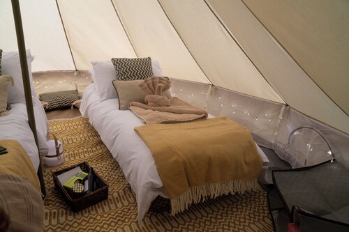 Rabbit bell tent, in stunning orchard minutes from Lyme Regis & Jurassic Coast