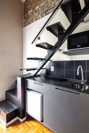 Estudio superior | Interior