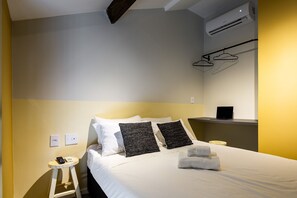 Deluxe Studio - ZEST Pedroso (São Paulo)
