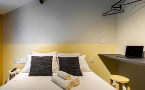 Deluxe Studio - ZEST Pedroso (São Paulo)