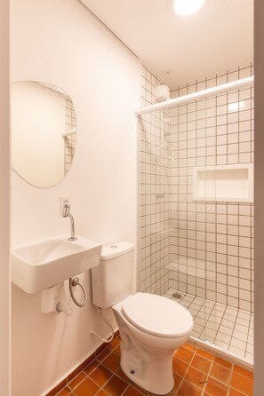 Bathroom - ZEST Pedroso (São Paulo)