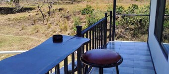 Serene Cabin Retreat in Cuajiniquil, Costa Rica