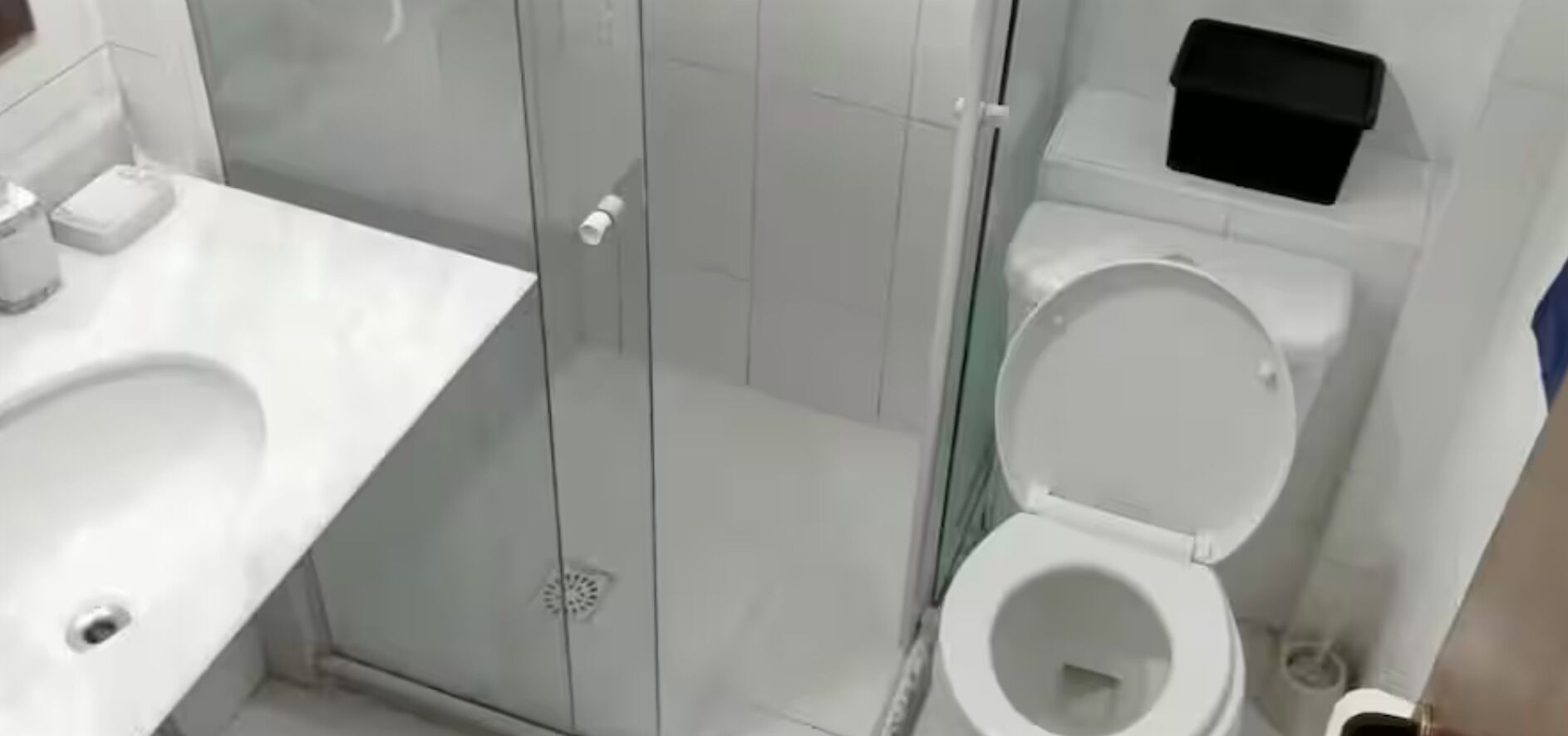 Towels, toilet paper