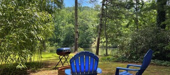Bamboo bungalow at Camp David. Pond-front, pet friendly tiny home retreat