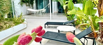 Made of blue luxury souites collection