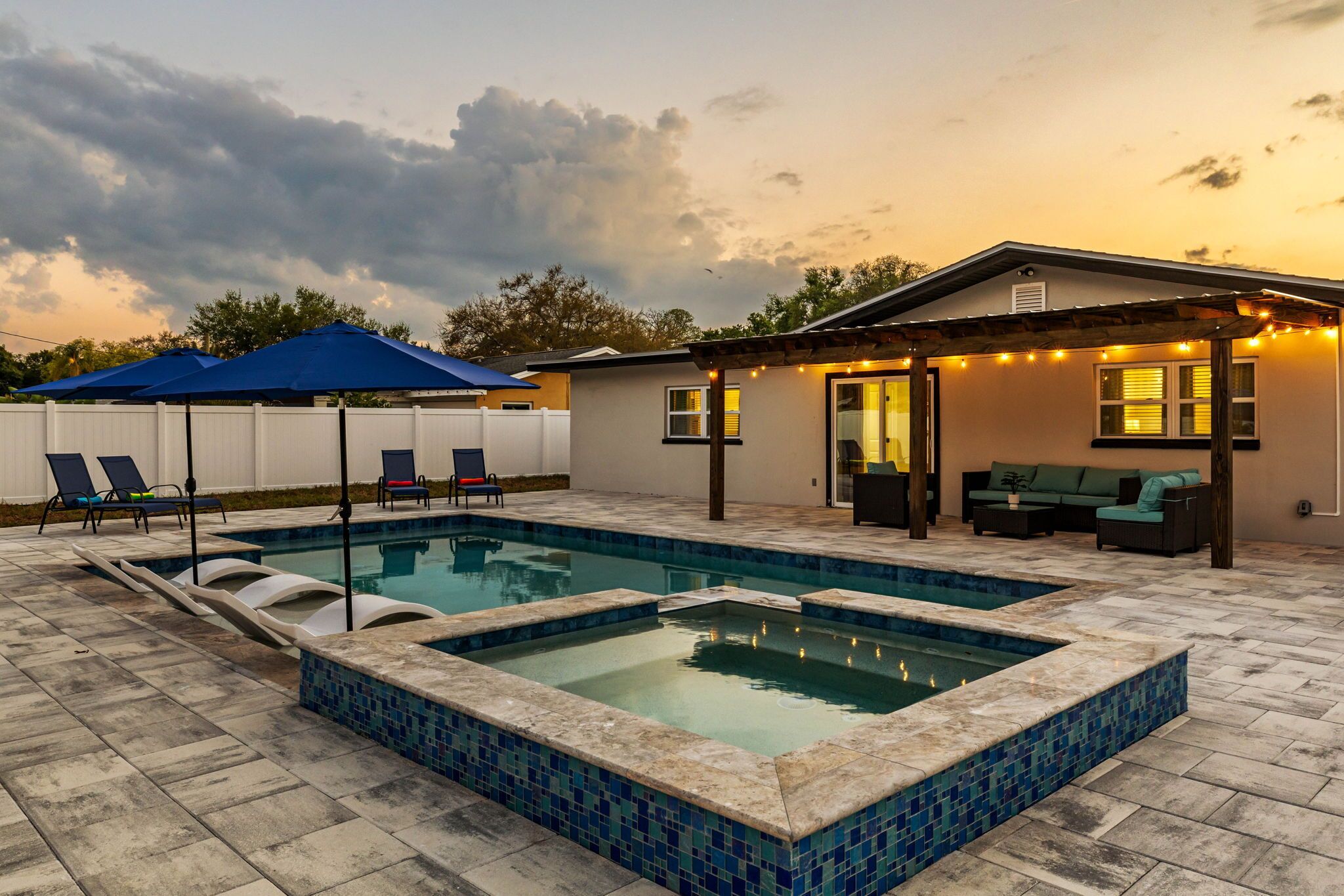 Outdoor pool, a heated pool