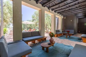 Terrace/patio - Villa Ouidane Marrakech - Luxury heated pool (Marrakech)