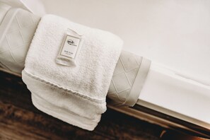 Équipements de salle de bain