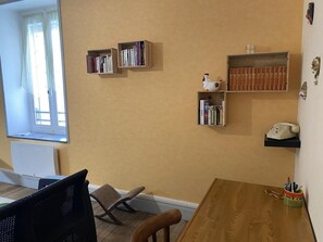 Interior - AU BORD DU ST JEAN - LES HAUTES RIVIERES (LES HAUTES RIVIERES)