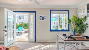 Interior - Ormond Court Collection by Avantstay Coastal 3-units Compound + Patio + BBQ Walk to Beach (San Diego)