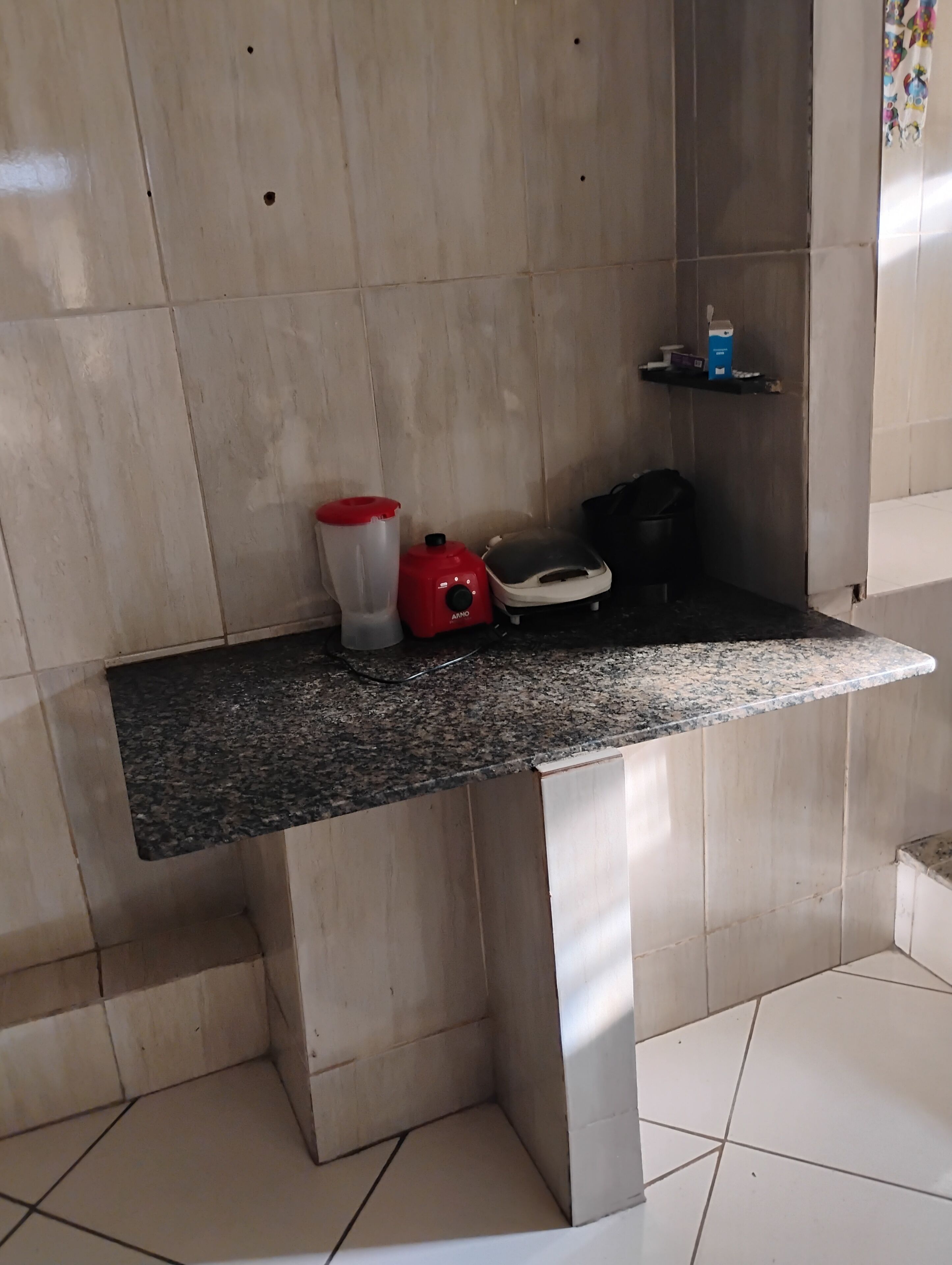 Shower, towels, soap, toilet paper
