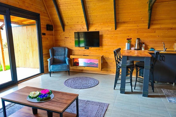 Deluxe Bungalow | Free WiFi