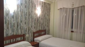 Chambre avec lits jumeaux