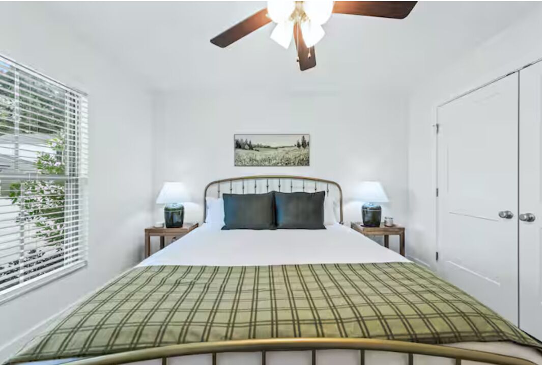 Luxury Townhome, 2 Bedrooms, Non Smoking, Kitchen