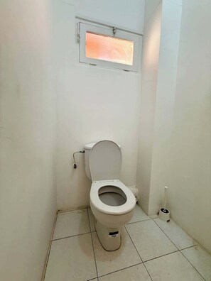 Een douche, een haardroger