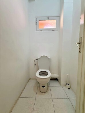 Een douche, een haardroger