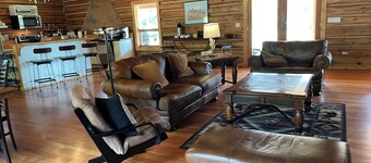 Beautiful Log Home with Fireplace and Deck on 160 acres. Pet friendly